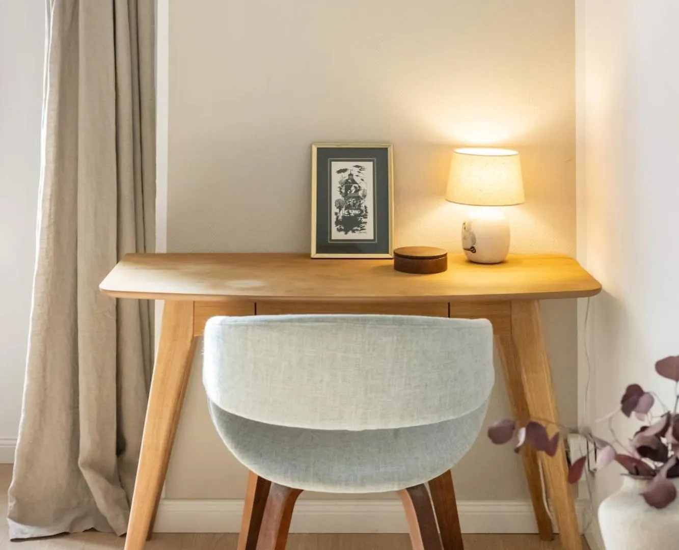 Large And Central Boutique 5-Bedroom Berlin Apartment